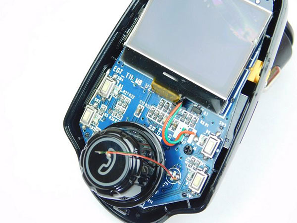 The various IO and the wires going to the microphone